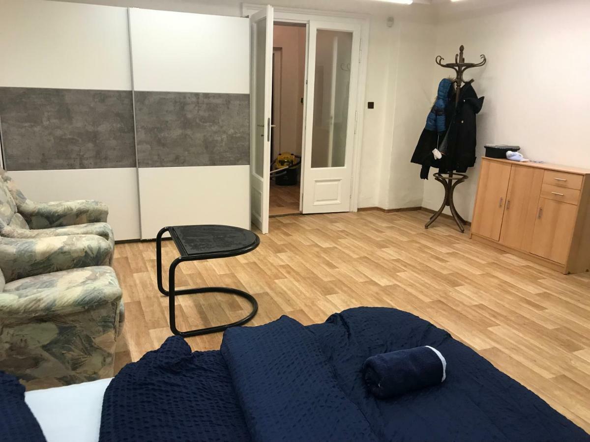 Old Town Apartments R11 أولوموك المظهر الخارجي الصورة